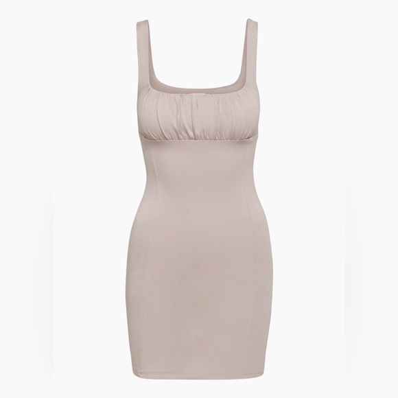 Wilfred Dresses & Skirts - NWT Orbit Dress